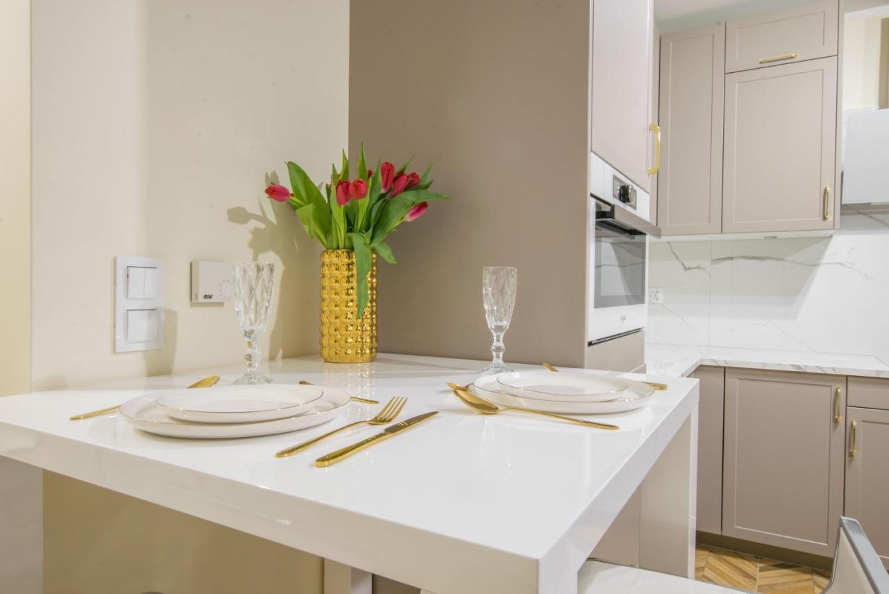 Central Apartments Goleniow Luxury Экстерьер фото
